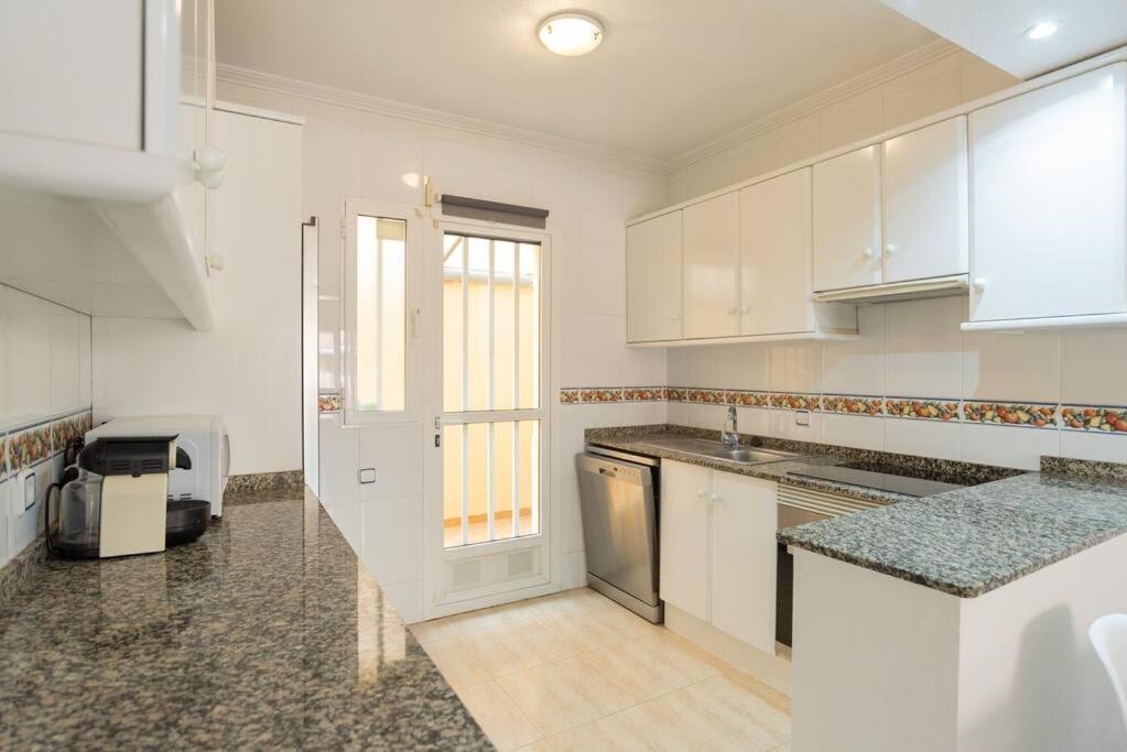 Mariposa Villa